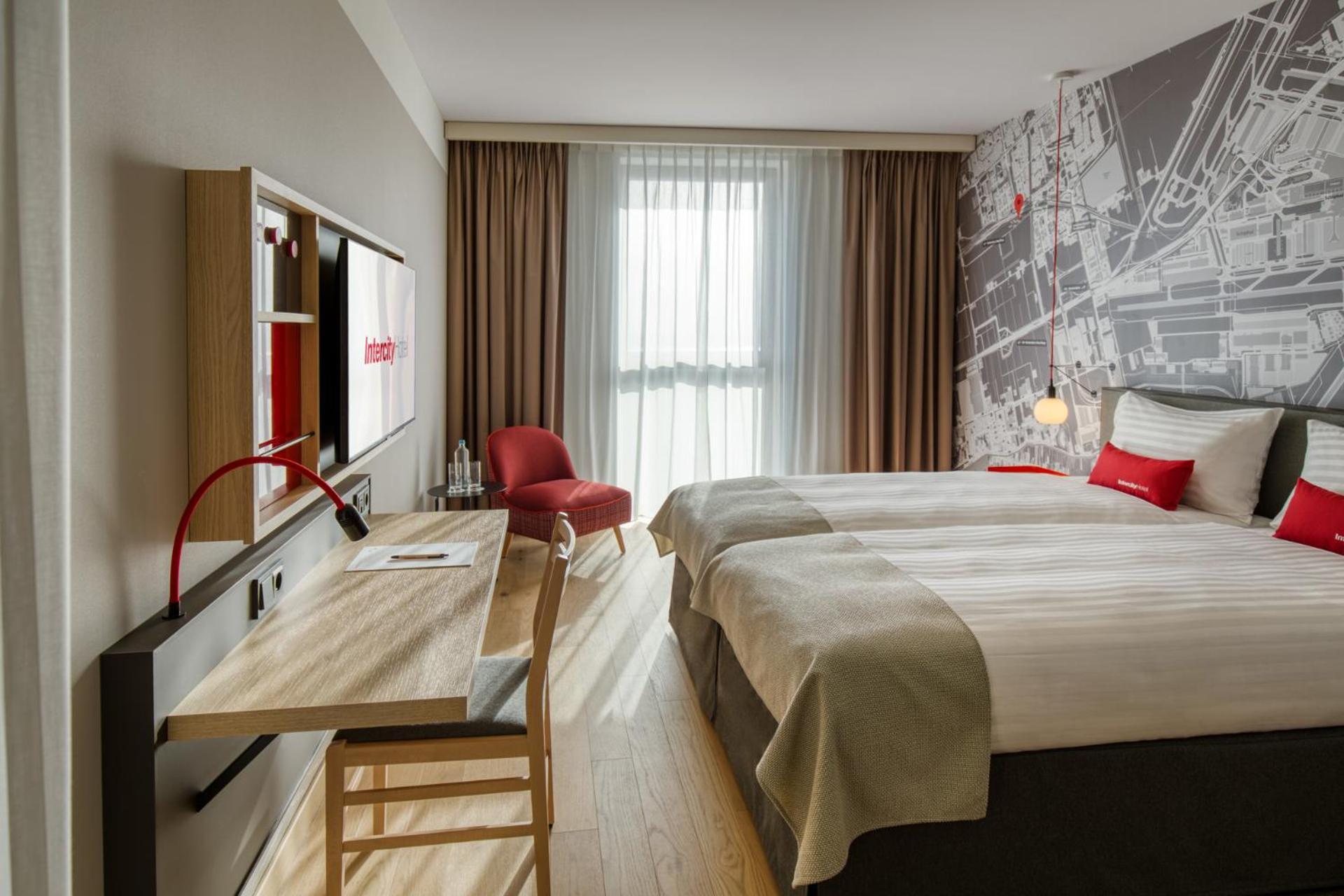 Twin Room,1285780471:JPEG