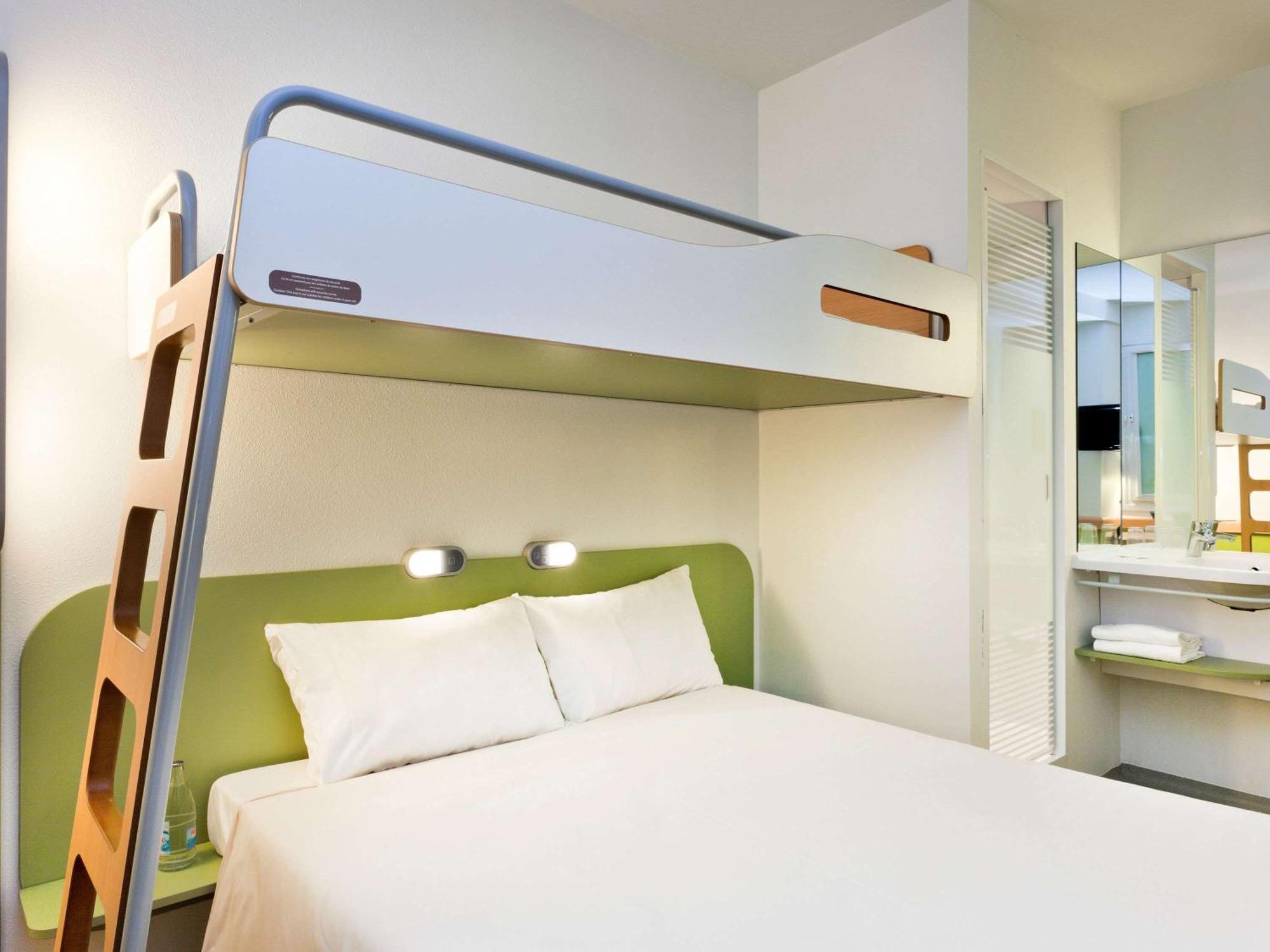 Double Room with Single Bed,1285891141:JPEG
