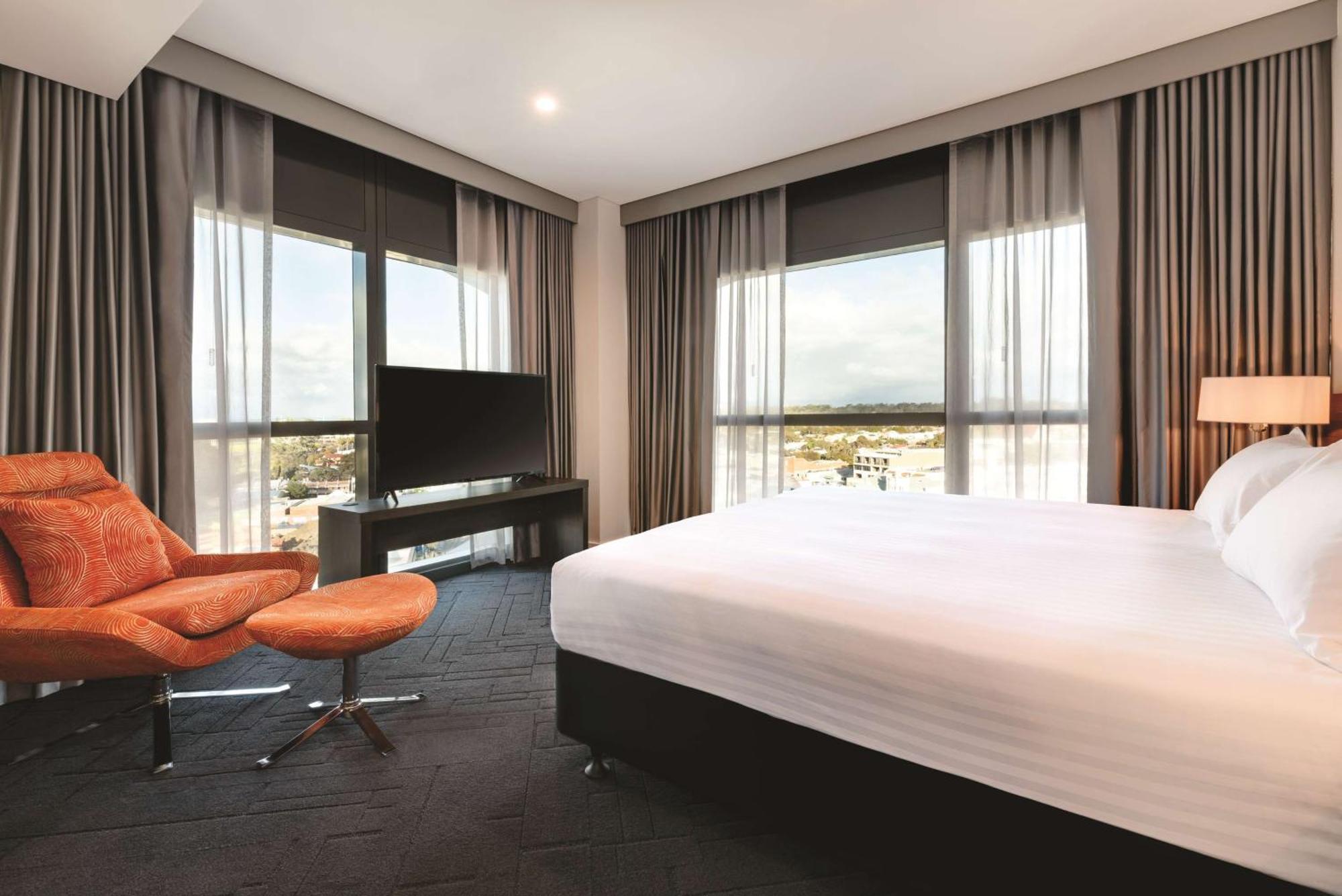 Premier Suite City View