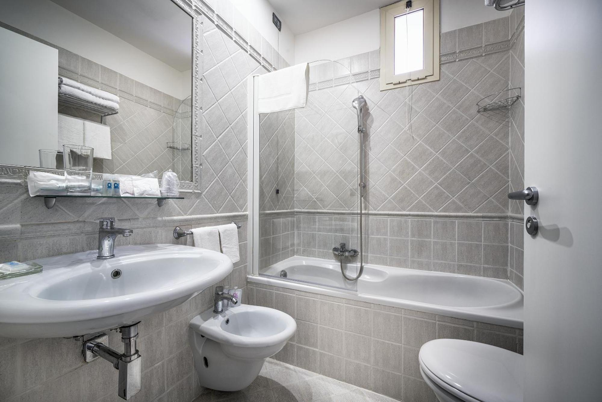 Deluxe Dreibettzimmer