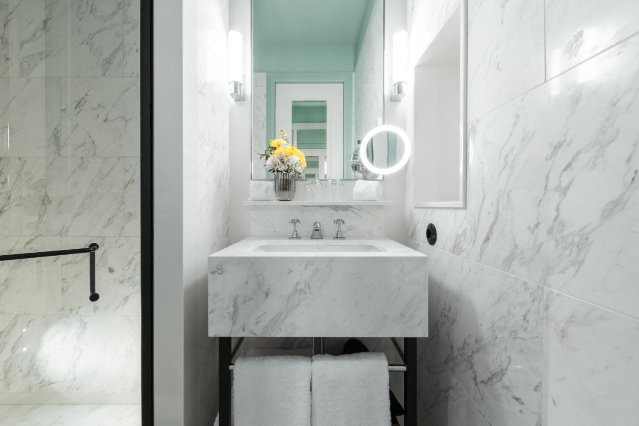 Standard Double Room,1356757790:JPEG