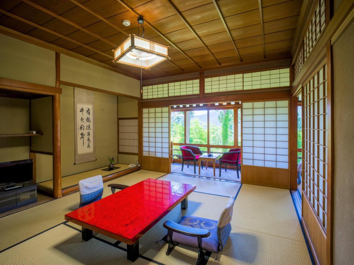 Japanese-Style Room with Shared Bathroom - Non-Smoking
