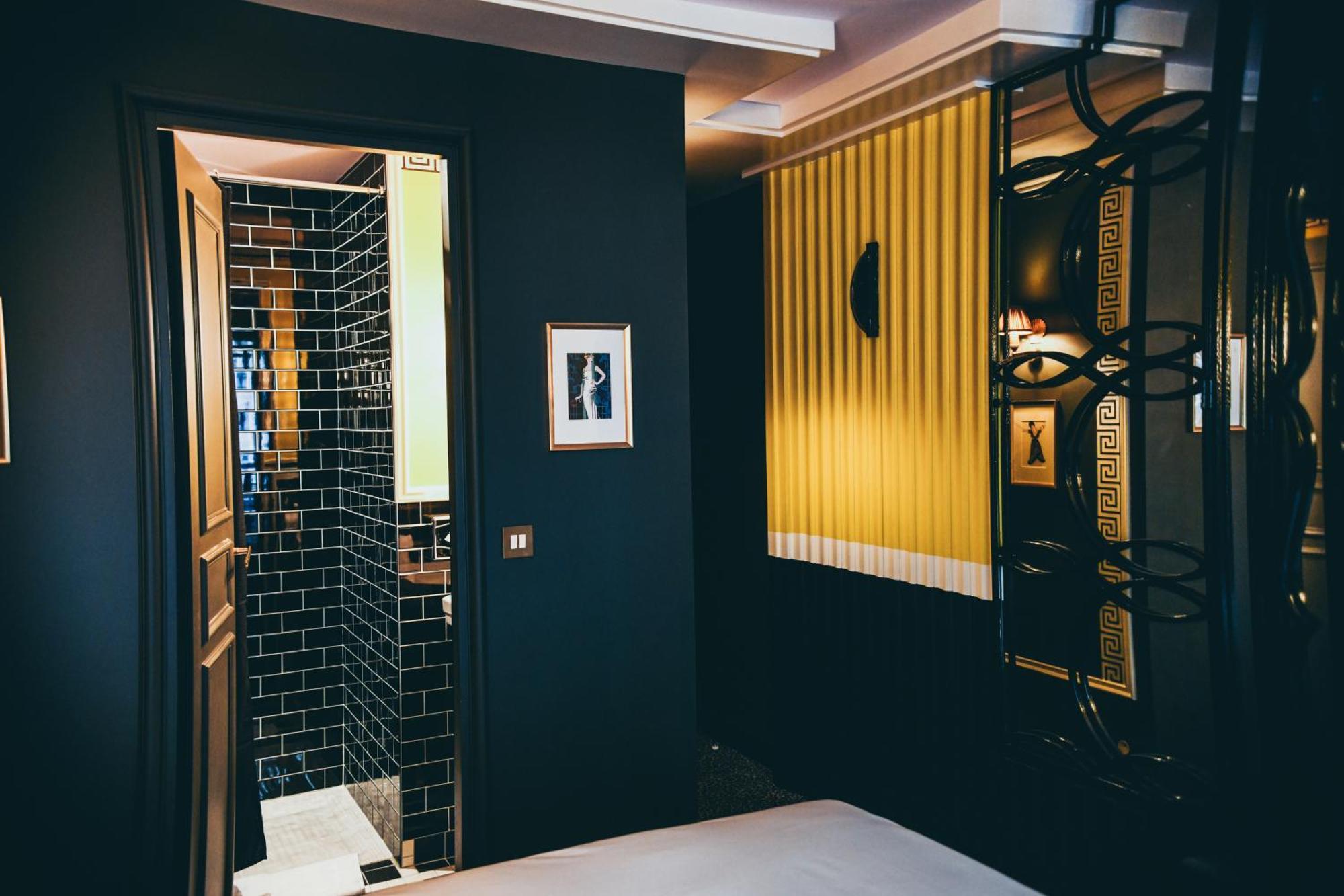 Double Room,1286616346:JPEG