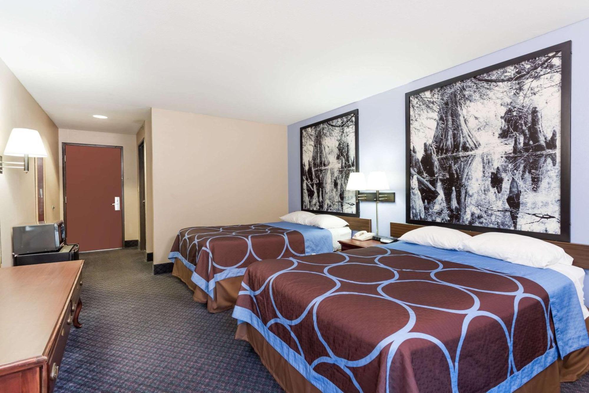 Double Room with Two Double Beds - Non-Smoking