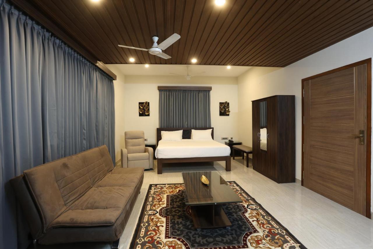 Executive Suite
