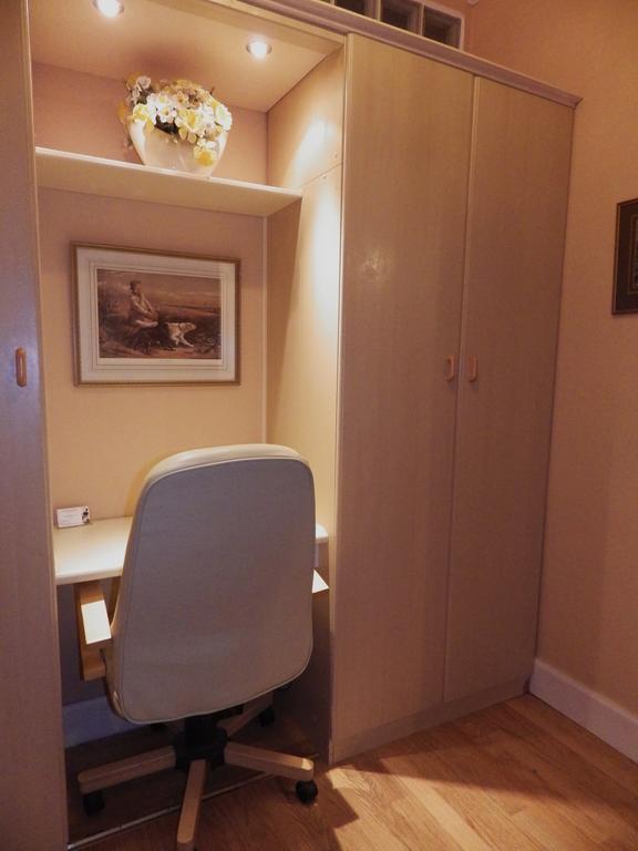 One-Bedroom Apartment (2 Adults)