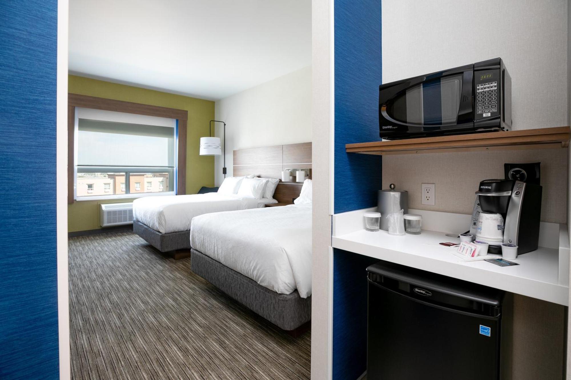 Standard Room with Two Queen Beds