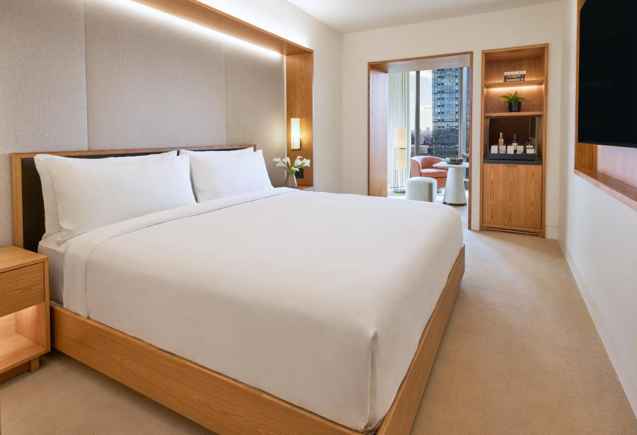 Estudio con cama empotrada