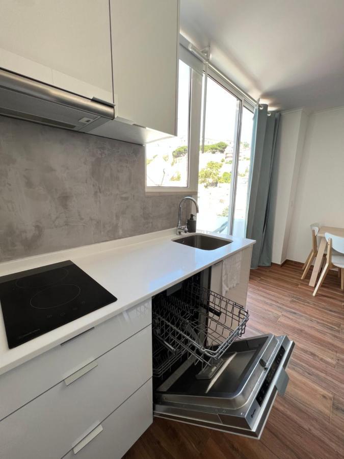 Apartamento con balcón