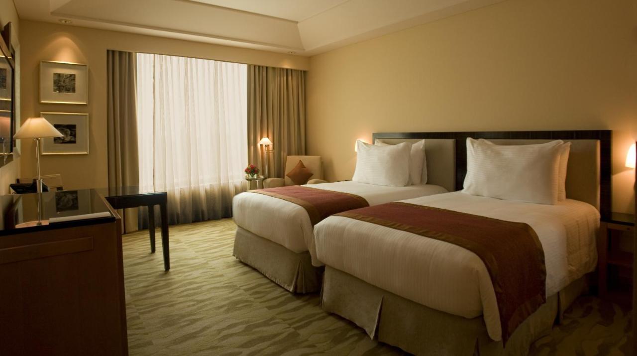 The Grand Deluxe Room Twin Bed on session of 30 mins Spa on food & soft beverage services on Laundry service4 pints of beer T&C applicable,1441573453:JPEG
