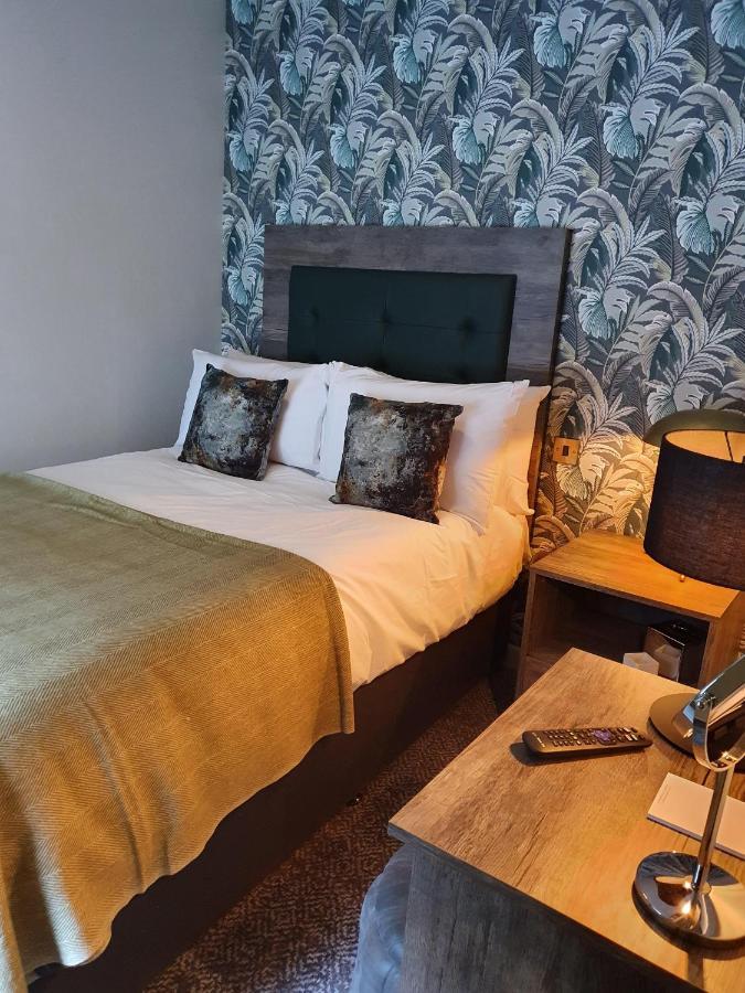 Standard Single Room with Shower