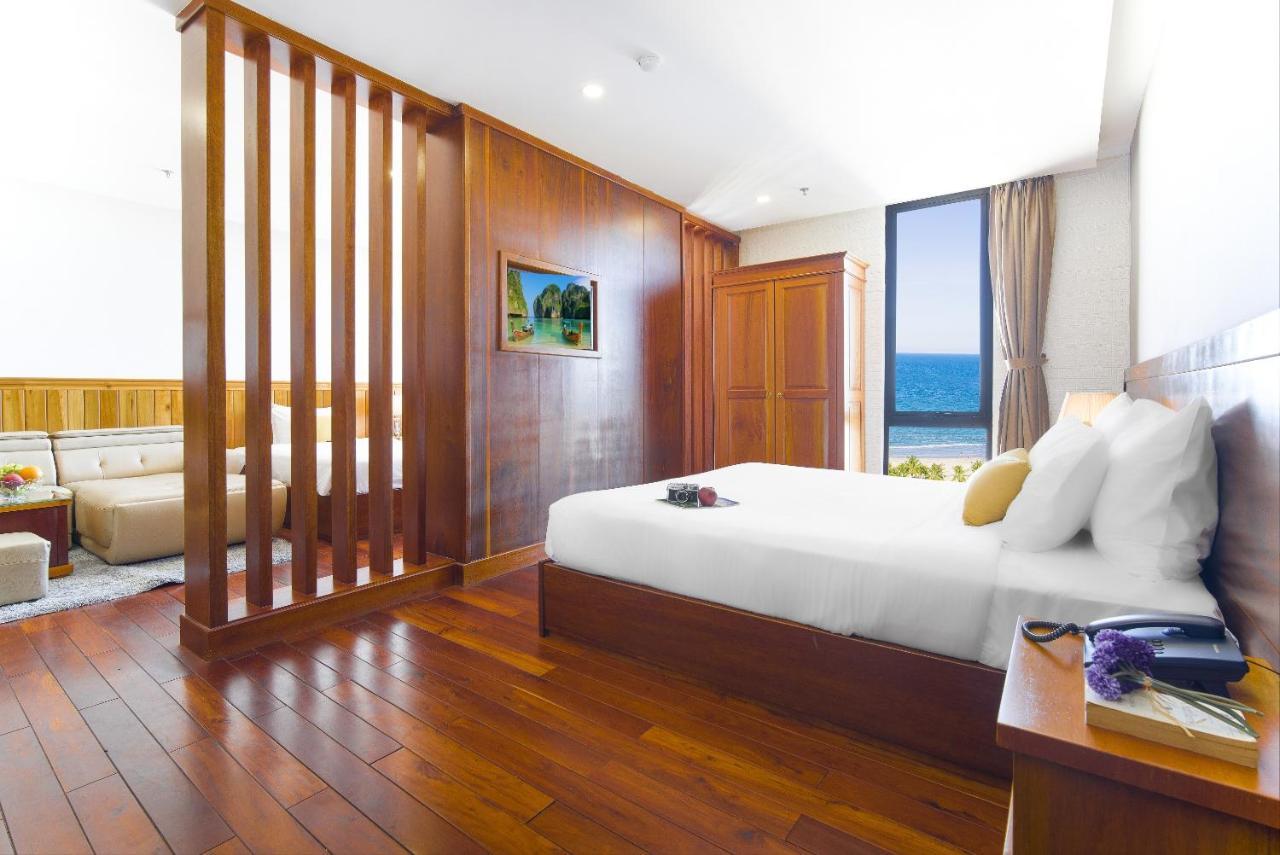 Family Suite with Sea View