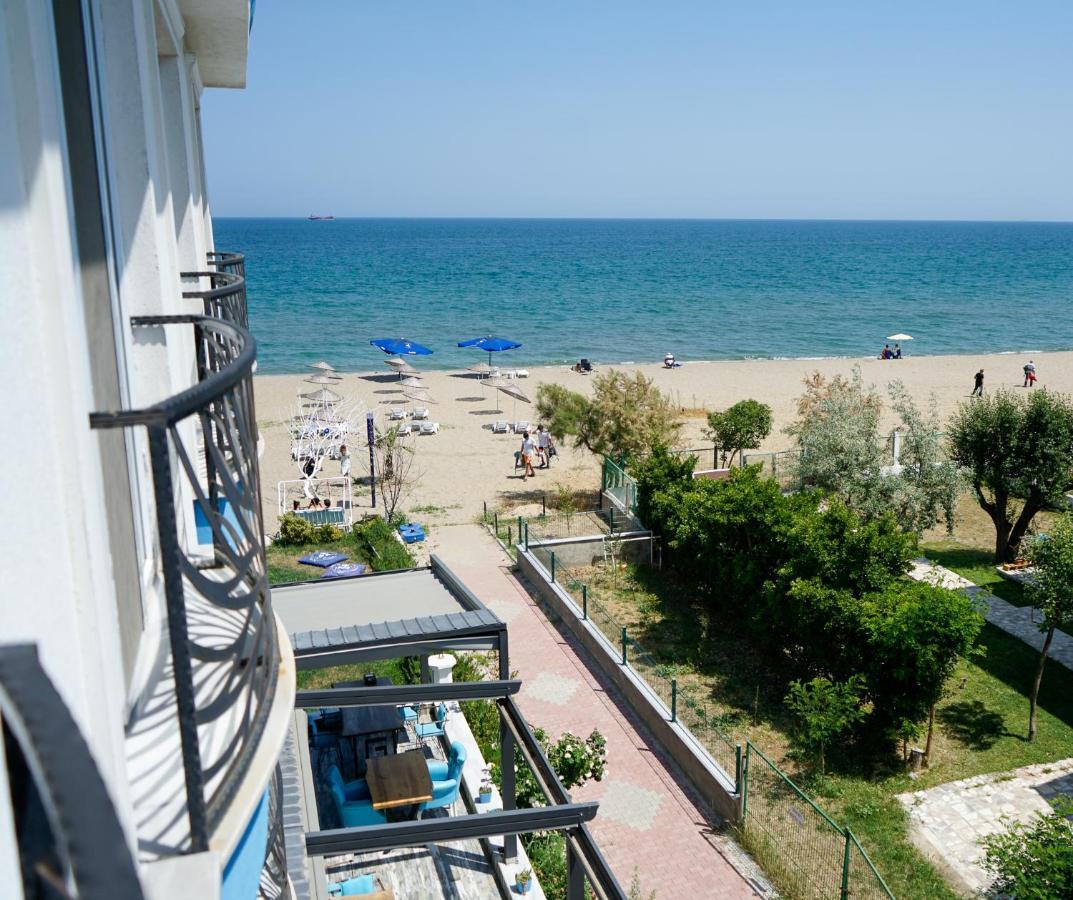 Deluxe Çift Kişilik Oda - Yandan Deniz Manzaralı
