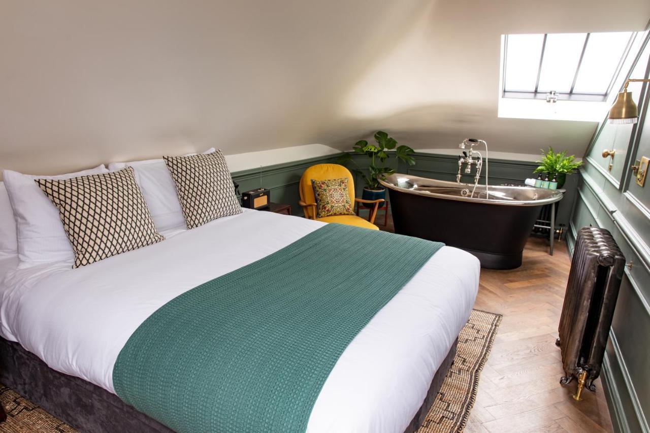 Superior King Room,1290233851:JPEG