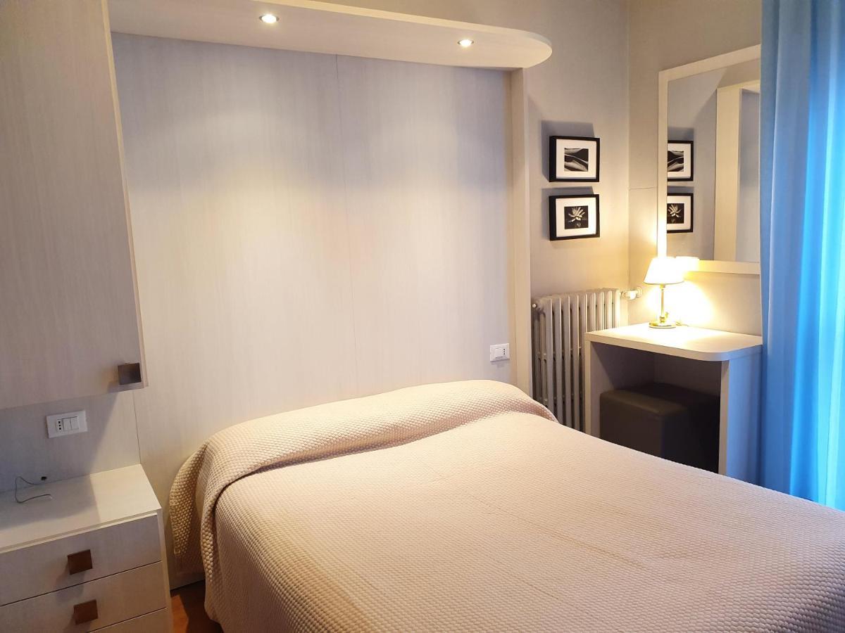 Single Room Private Bathroom