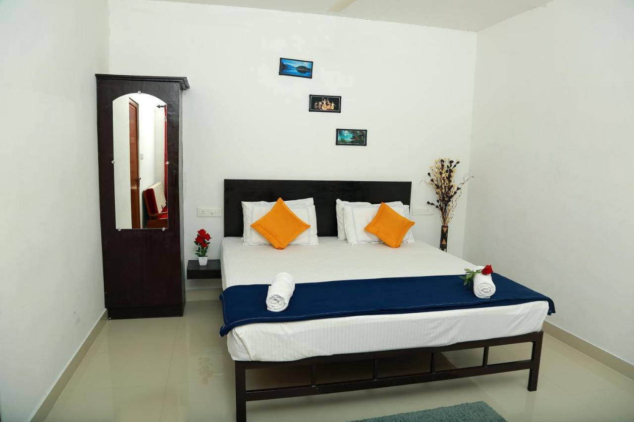 Hanoi Room