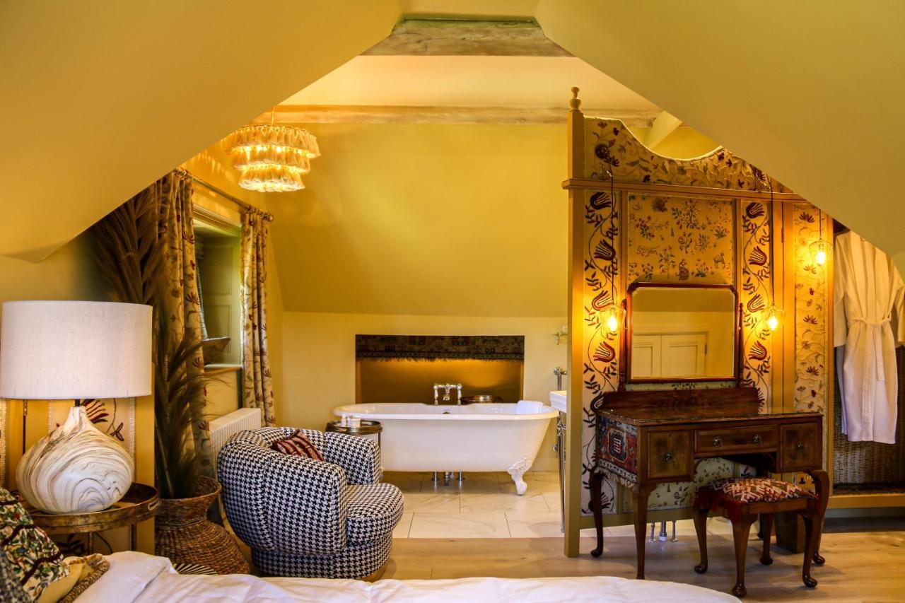 Junior Suite with Garden View