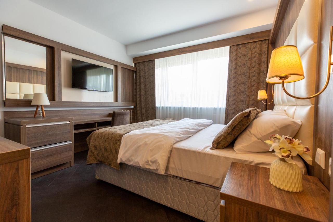 Deluxe Room,1294425847:JPEG