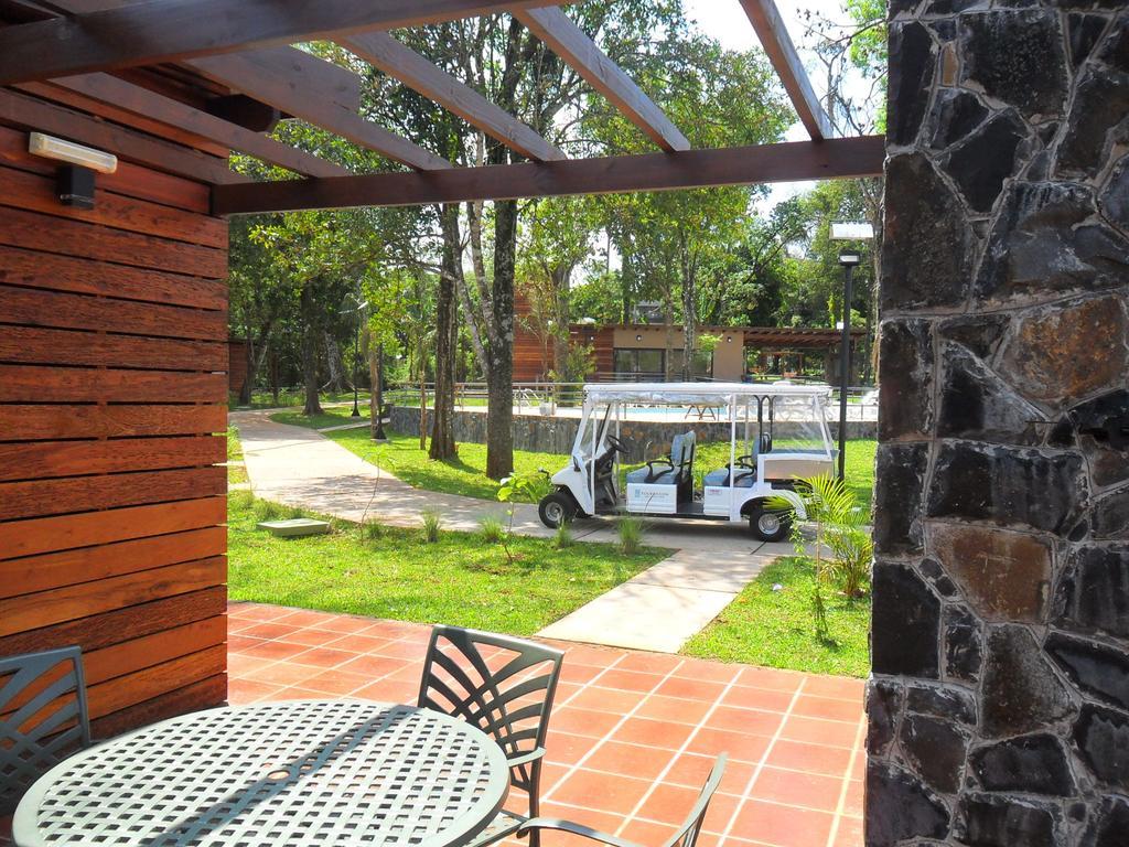 Cabaña con vistas al jardín