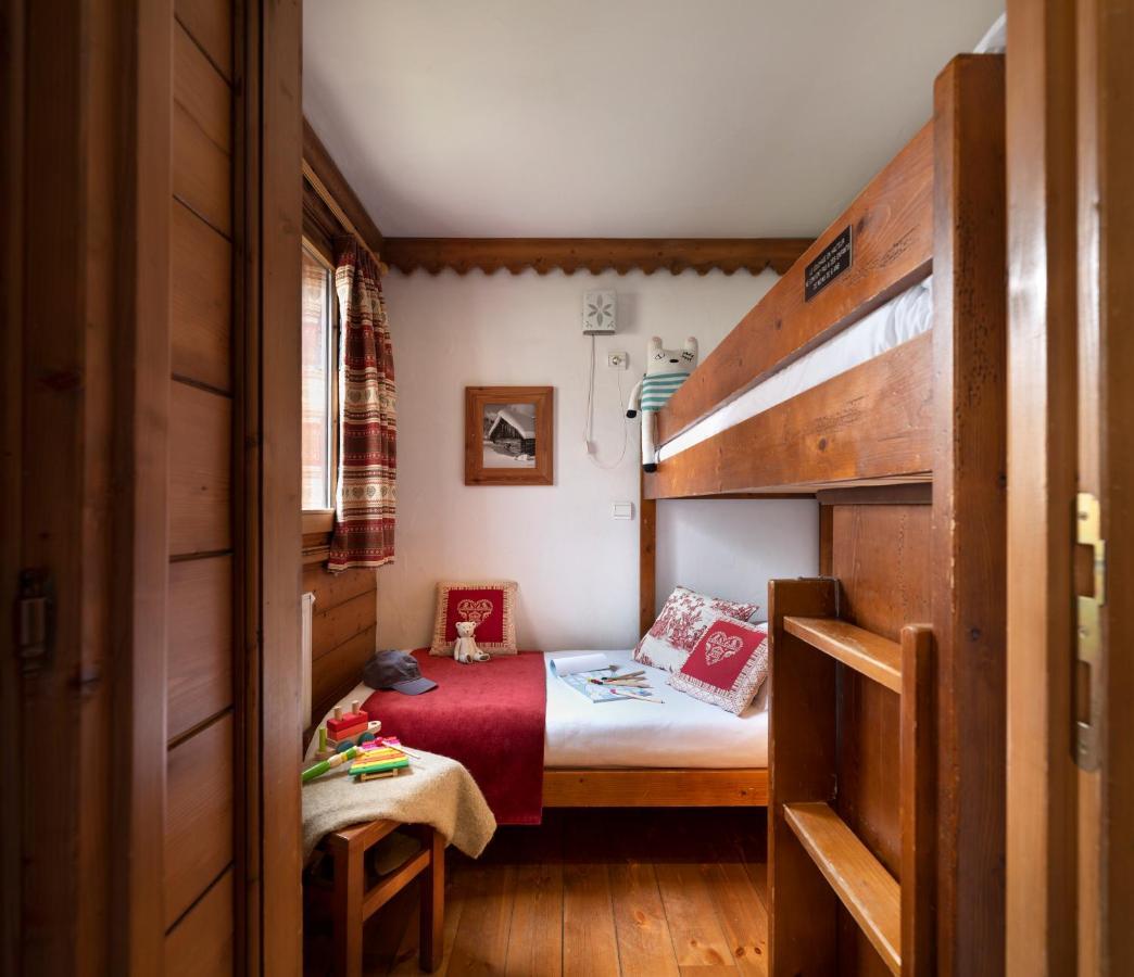One-Bedroom Apartment Sleeping Alcove