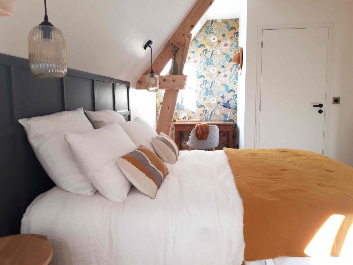 Chambre Lit Queen-Size - Vue sur Jardin