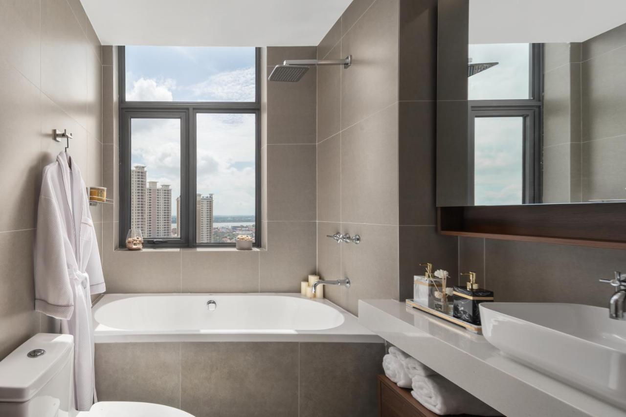 2-Bedrooms Family Suite,1554047413:JPEG