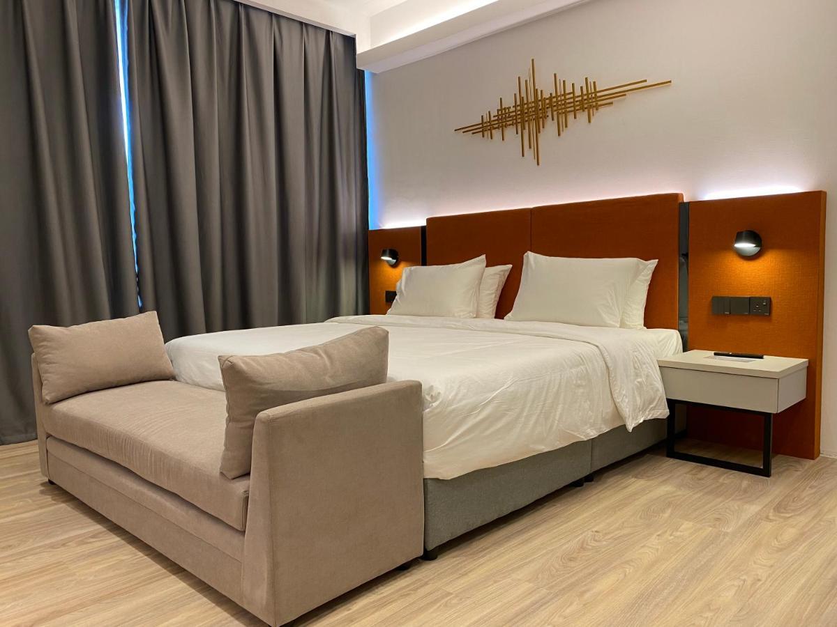 Large Double Room