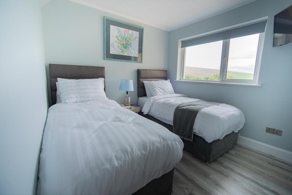 Standard Twin Room with Garden View