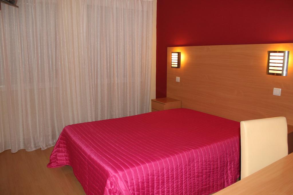 Double Room,136487886:JPEG