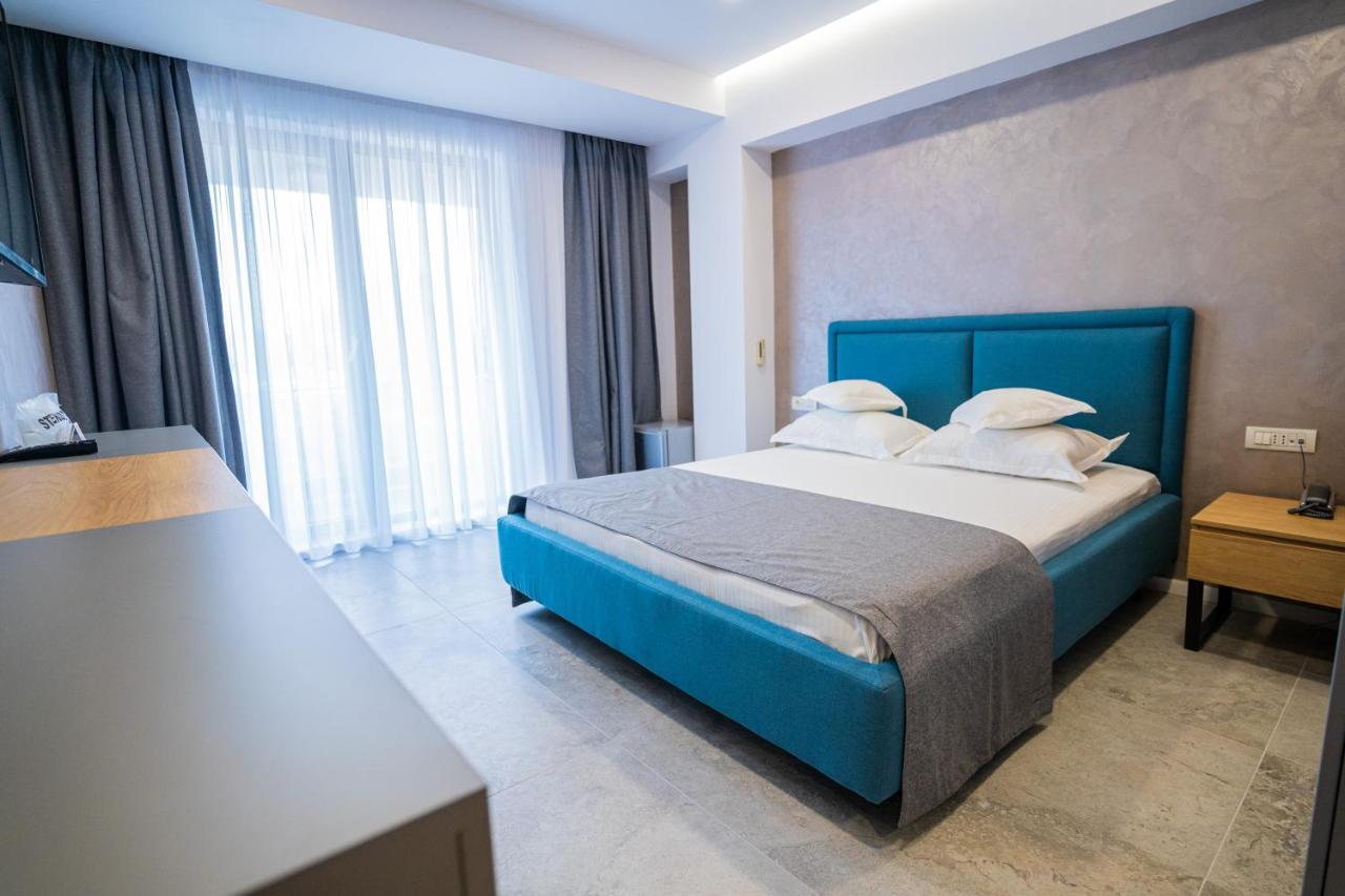Double Room with Promenade View