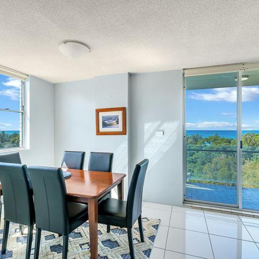 Three-Bedroom Apartment with Sea View- Apartment 27