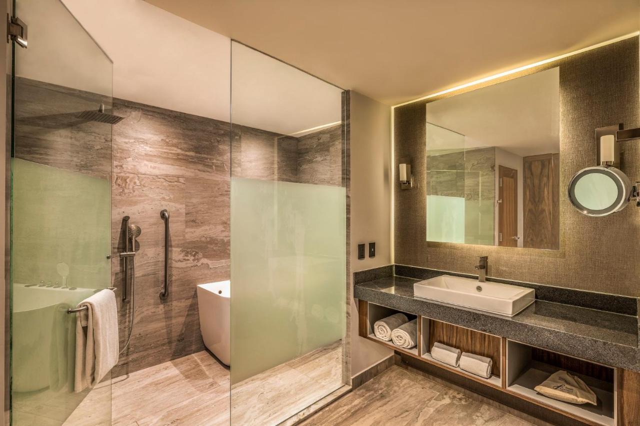 Master Suite 2 Double