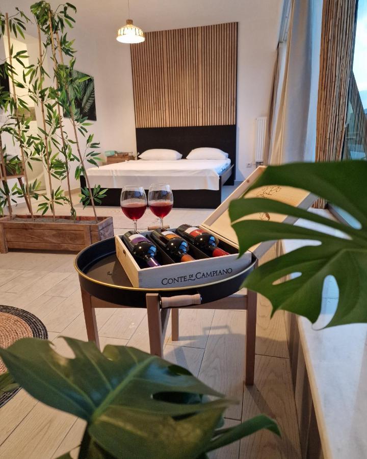 Deluxe Çift Kişilik Oda - Küvetli