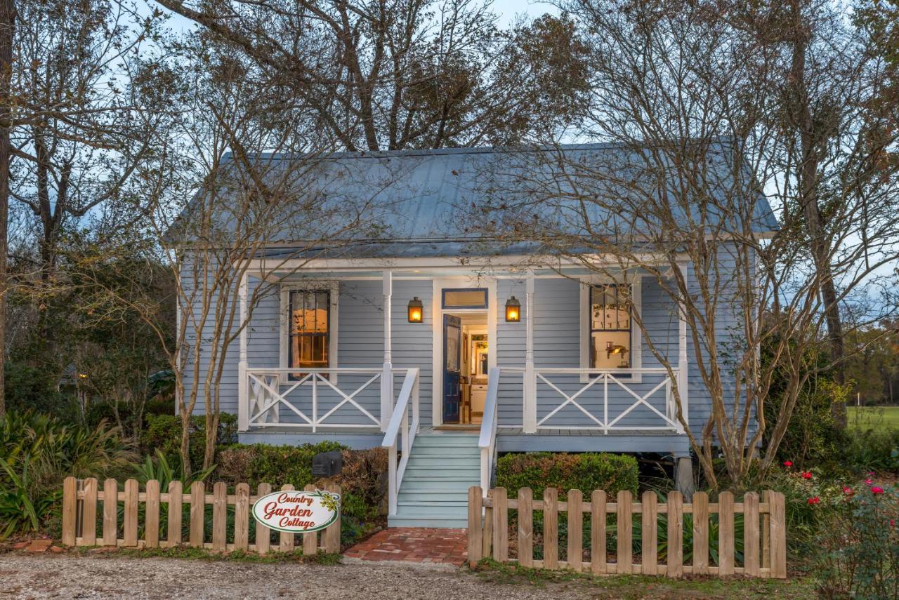 One-Bedroom Cottage