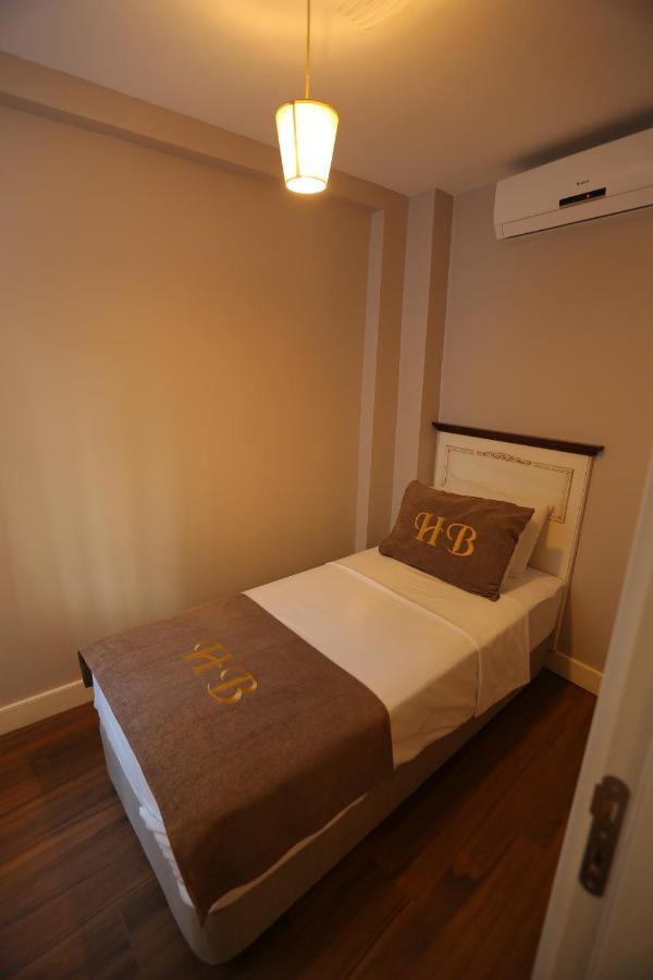Family Room,1293754567:JPEG