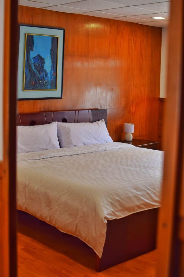 Standard King Room