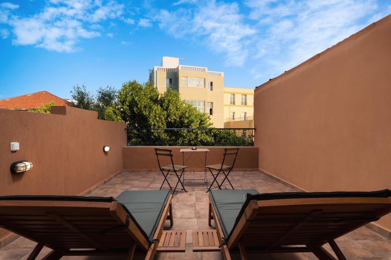 Studio with Terrace