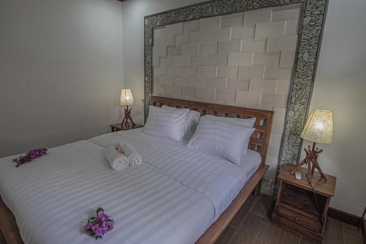 Three-Bedroom Cottage,1294811974:JPEG