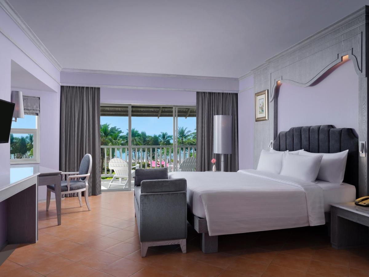Grand Superior Seaview Room