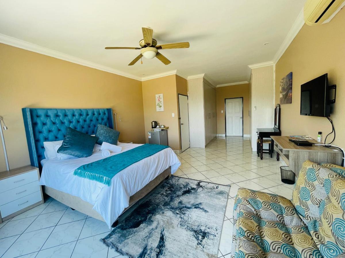 King Room with Lake View