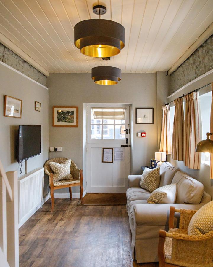 One-Bedroom Cottage
