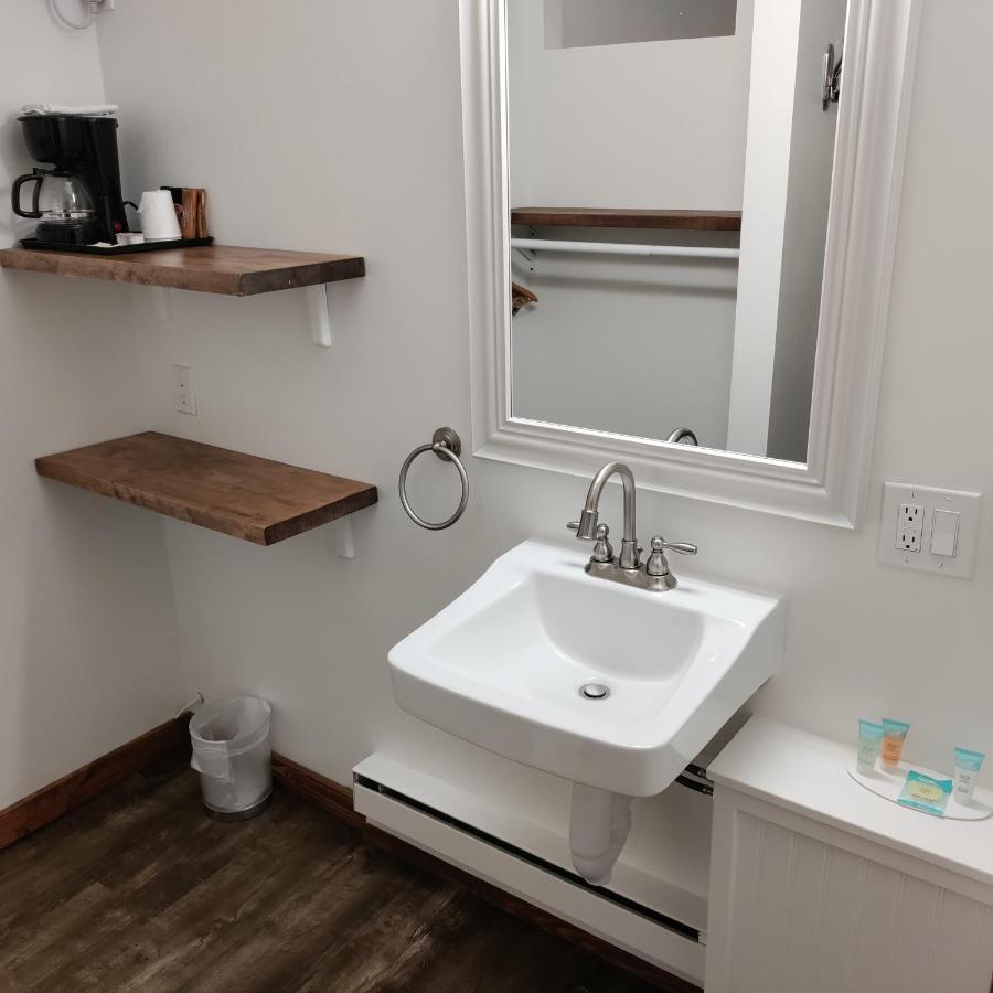 Queen Room - Disability Access