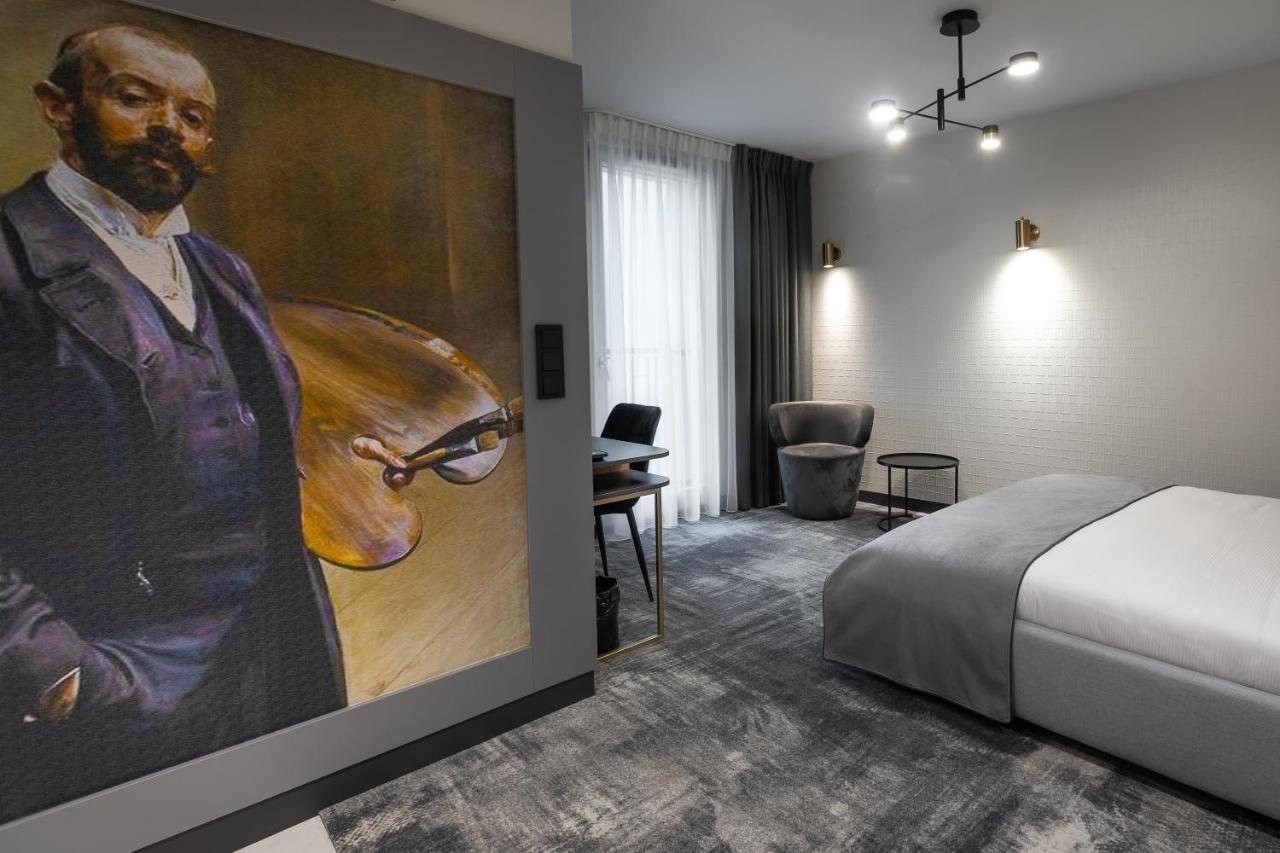 Double Room,1295909908:JPEG