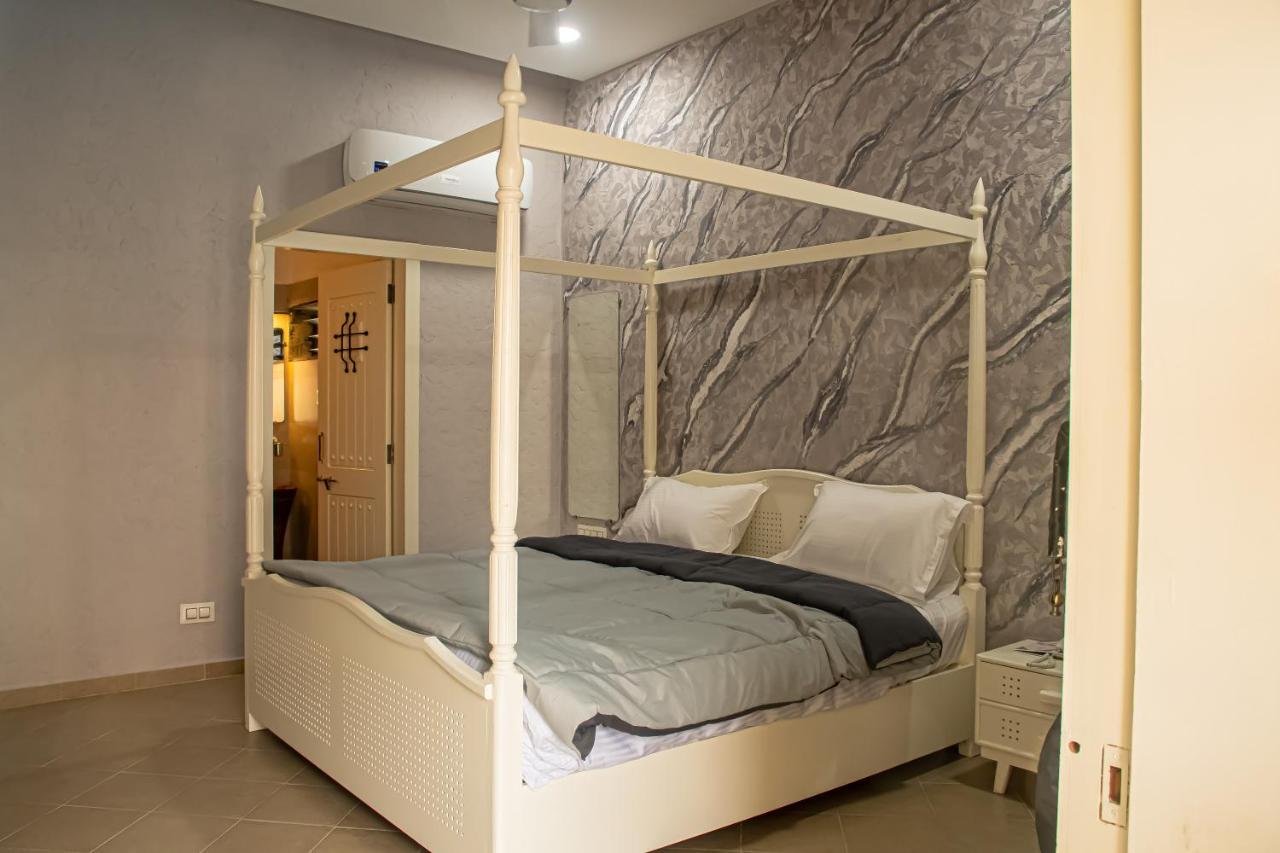 Double Room with Pool View