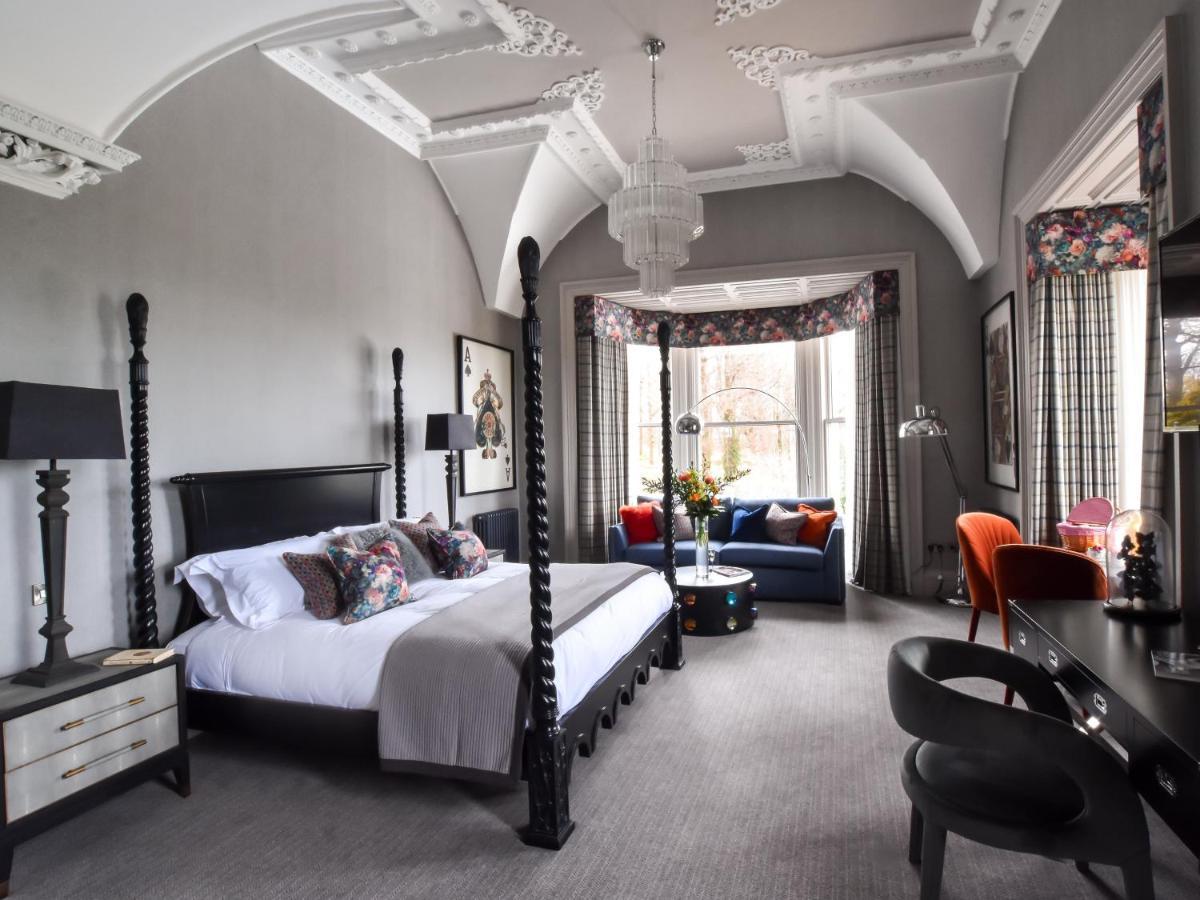 Deluxe Family Suite