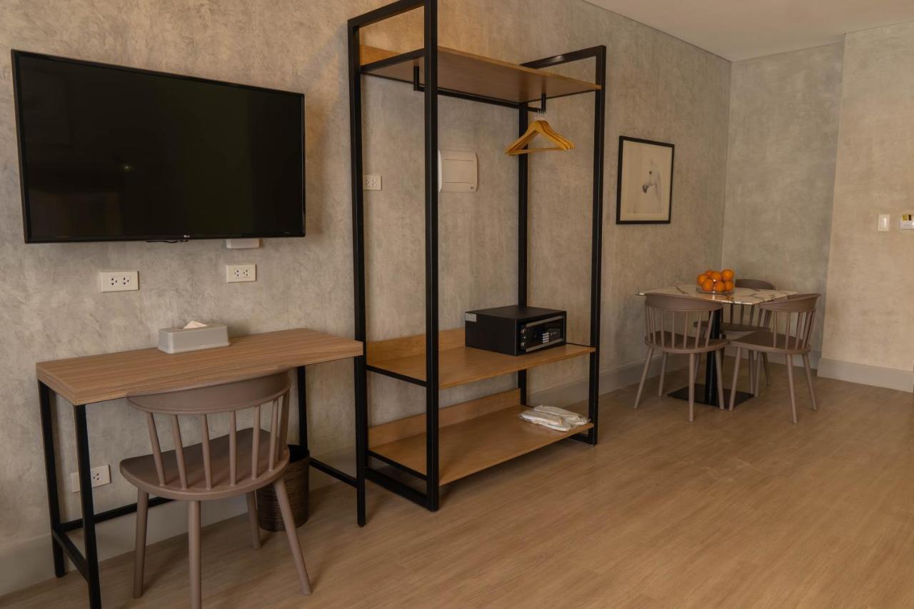 Family Suite,1296948649:JPEG