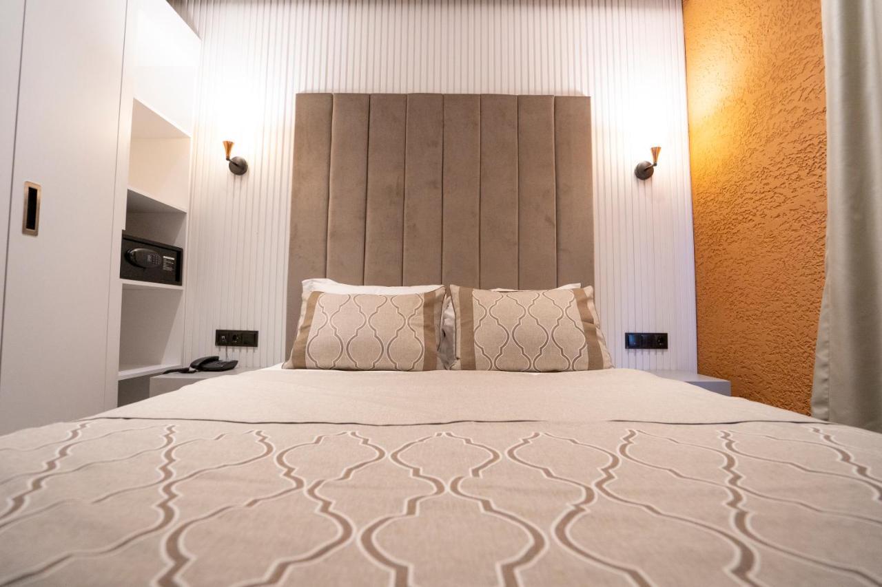 Standard Room,1299239332:JPEG