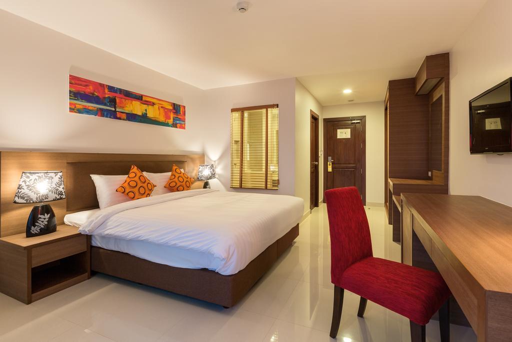 Deluxe King Room,141295914:JPEG