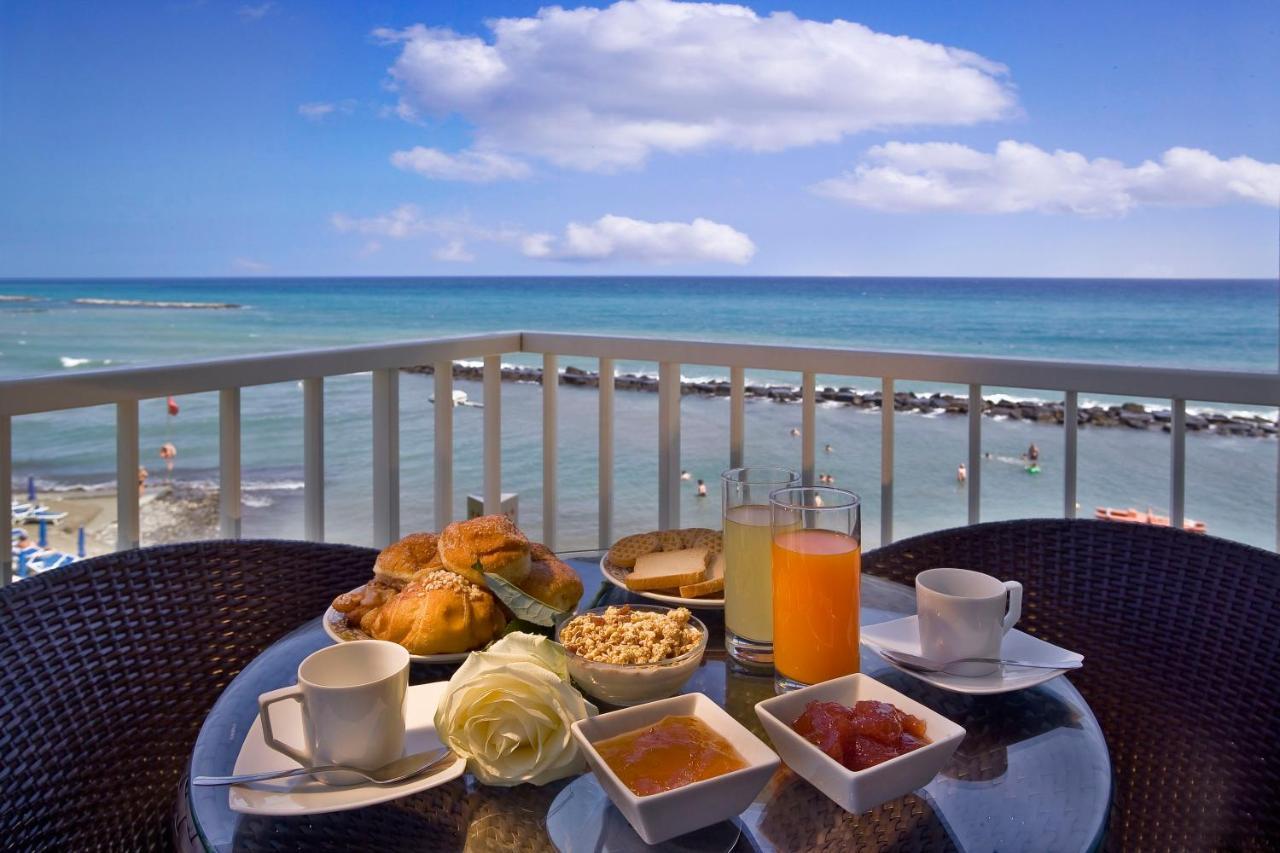 Chambre Double ou Lits Jumeaux Supérieure - Vue sur Mer