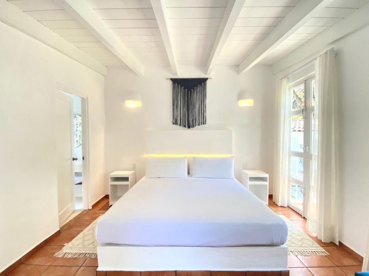 King Room with Balcony